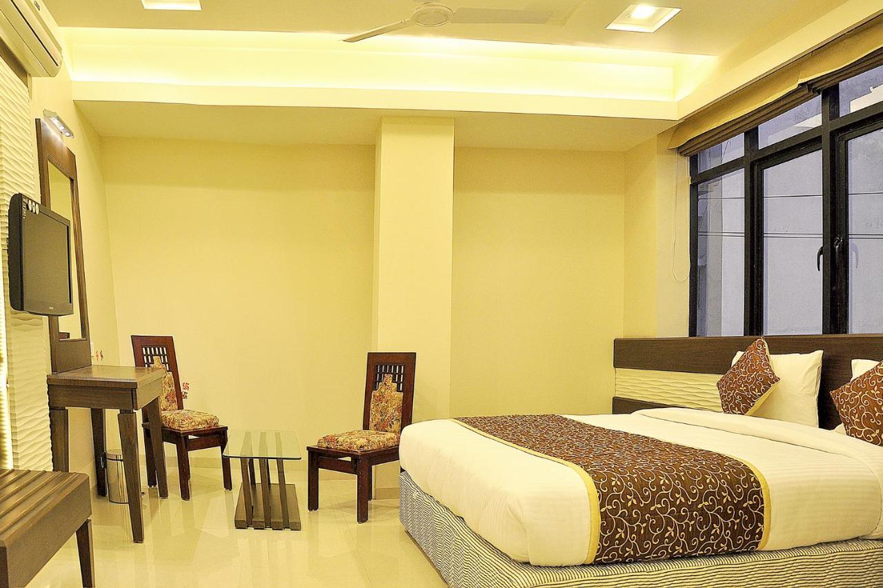 Fabhotel Shree Narayana Udajpur Exteriér fotografie